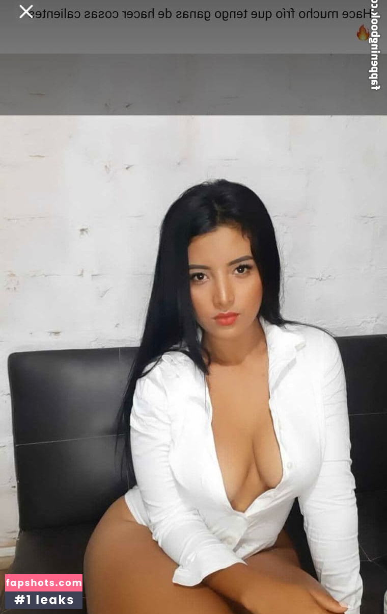 Alejandra Quiroz gallery photo #58