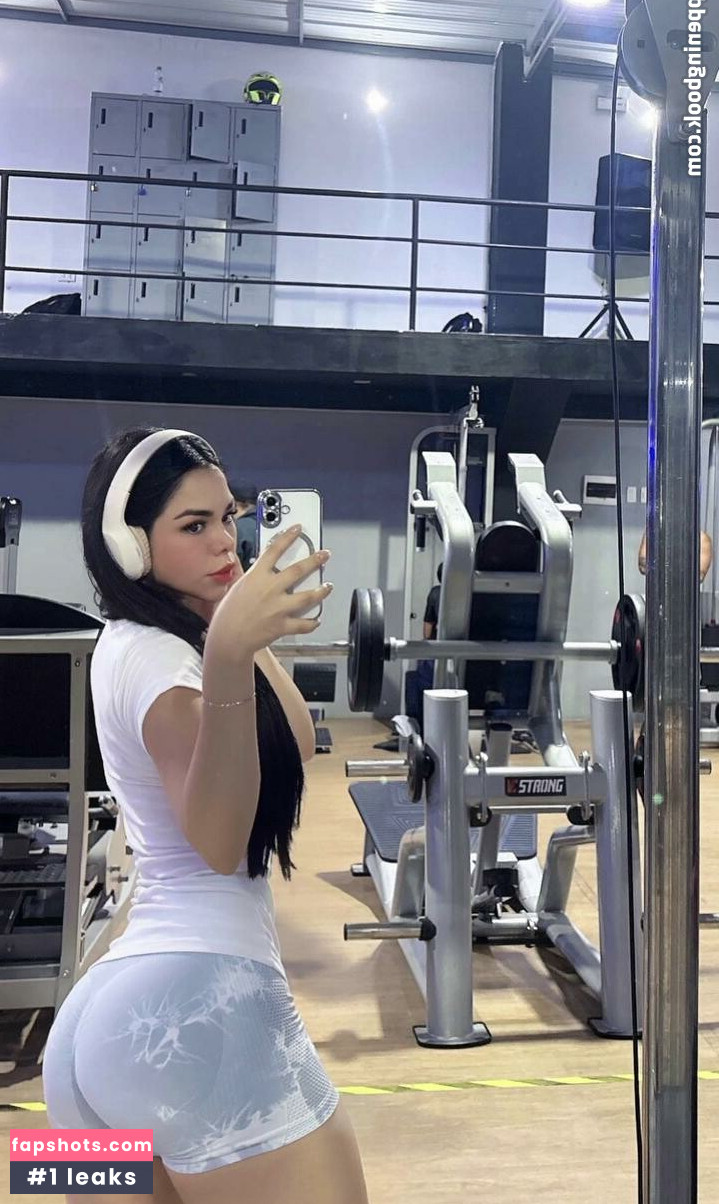 Alejandra Saico Davila gallery photo #4