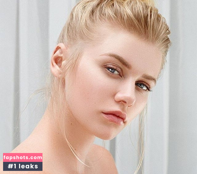 Alena Alexandrovna Savostikova gallery photo #14