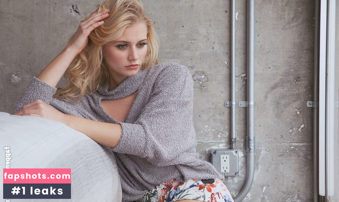 Alena Alexandrovna Savostikova gallery photo #28