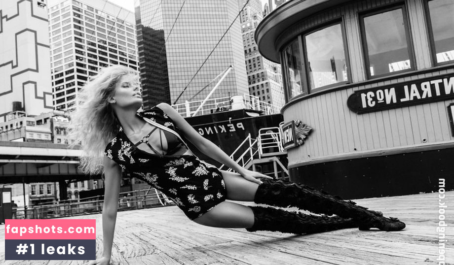 Alena Blohm gallery photo #25