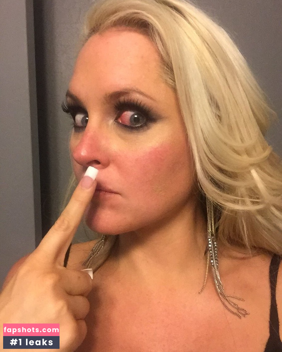 Alena Croft gallery photo #103