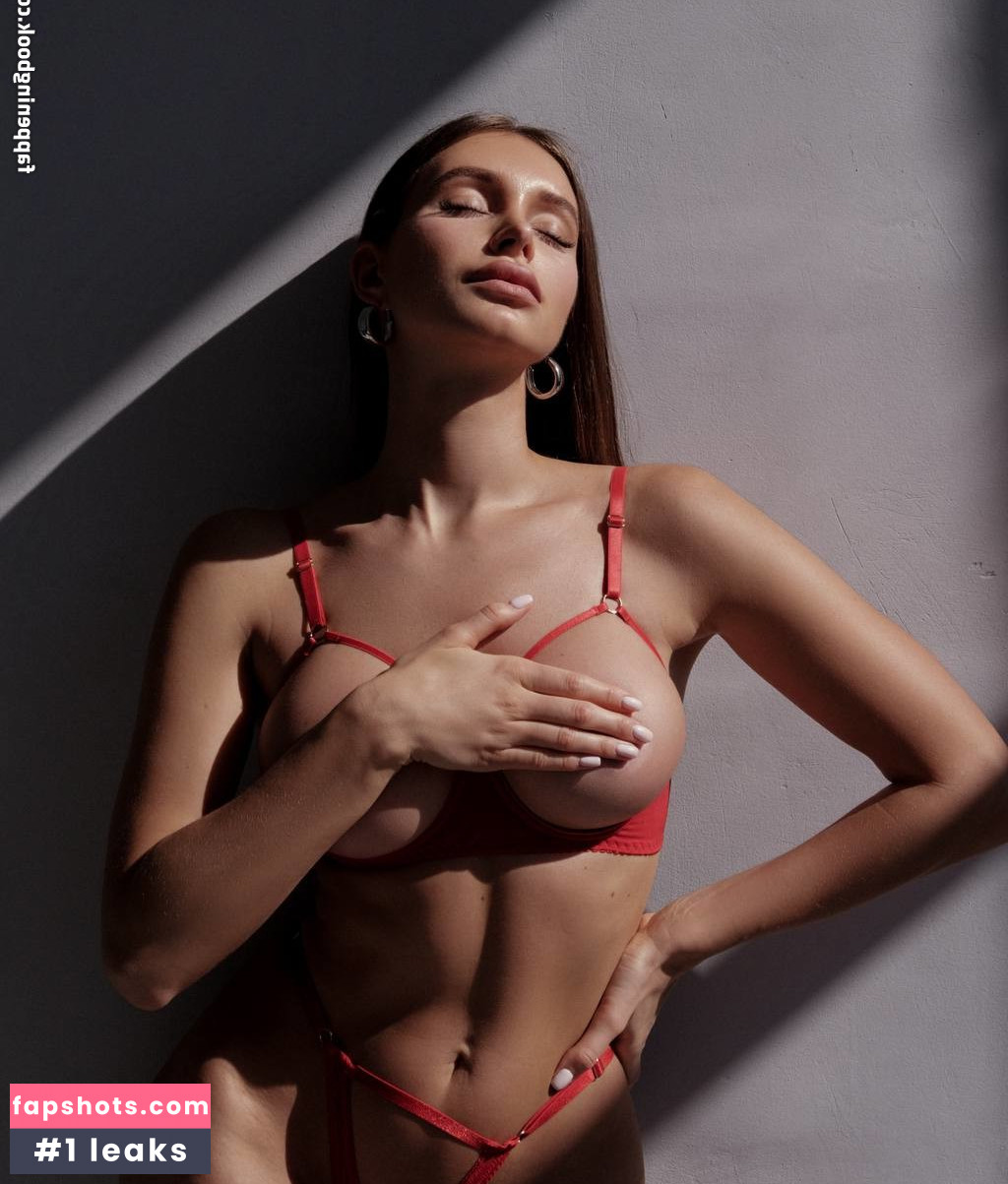 Alena Shatskaya gallery photo #84