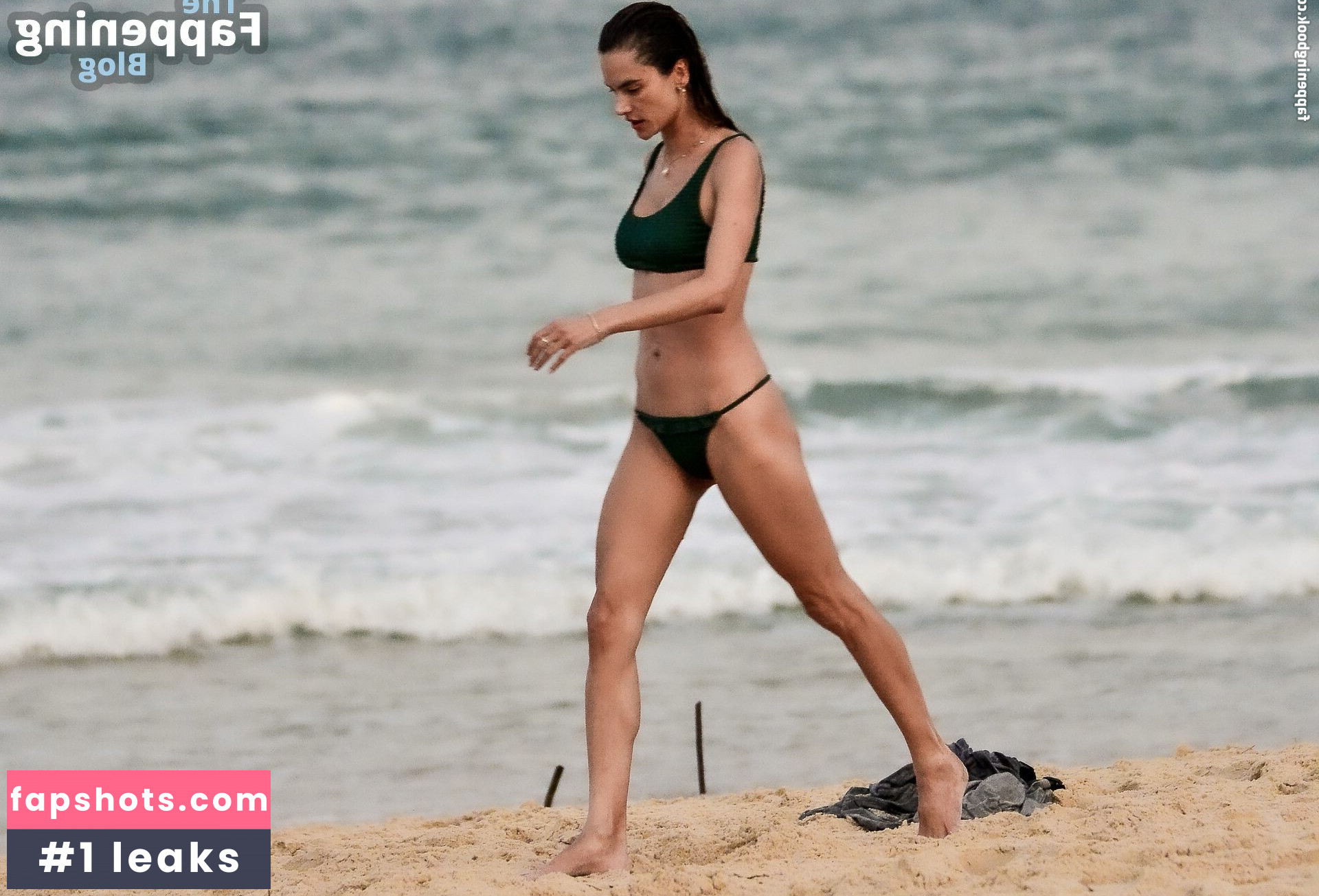 Alessandra Ambrosio gallery photo #1159