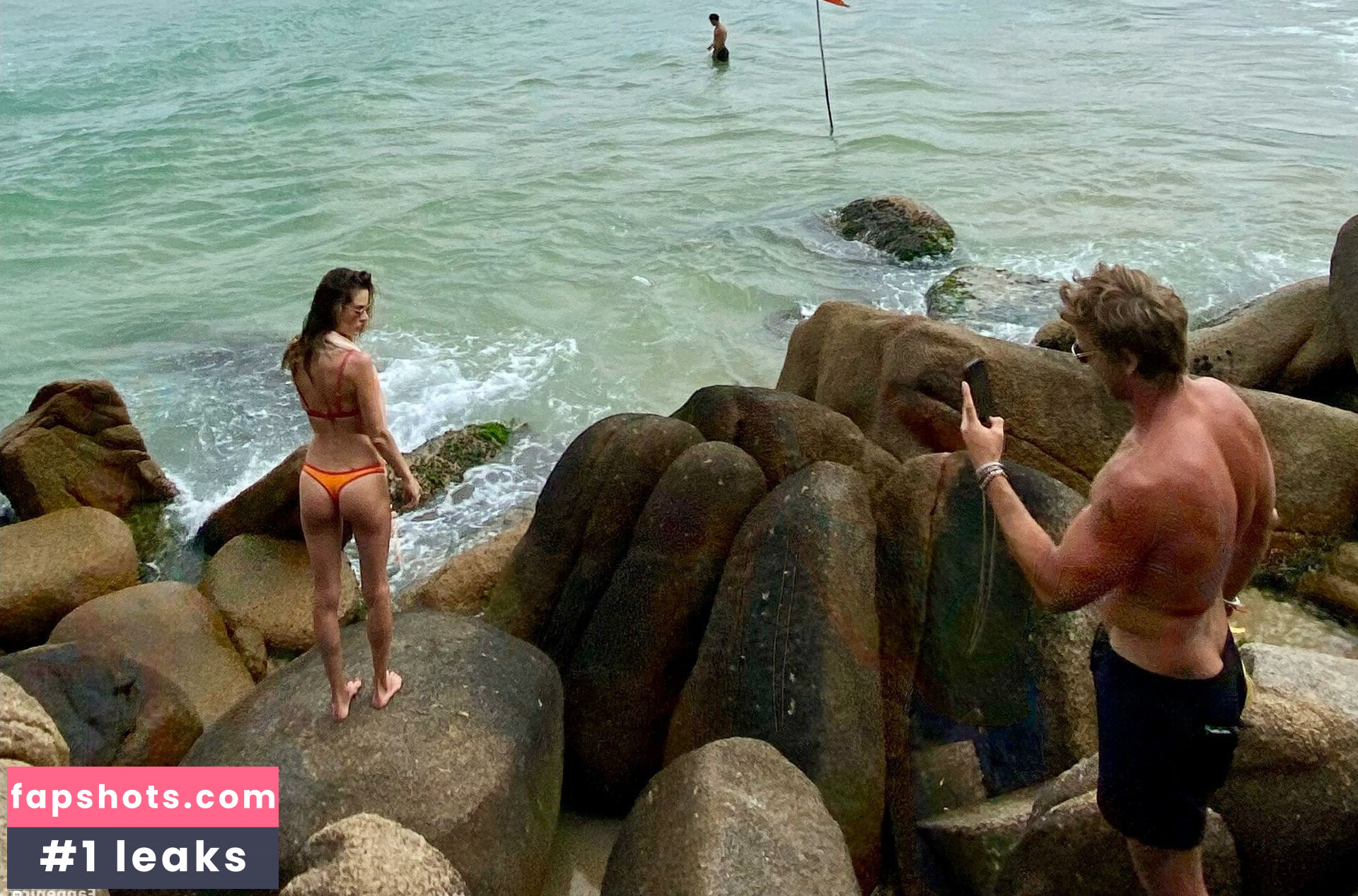 Alessandra Ambrosio Nude Leaks OnlyFans Photos #209 - Fapshots