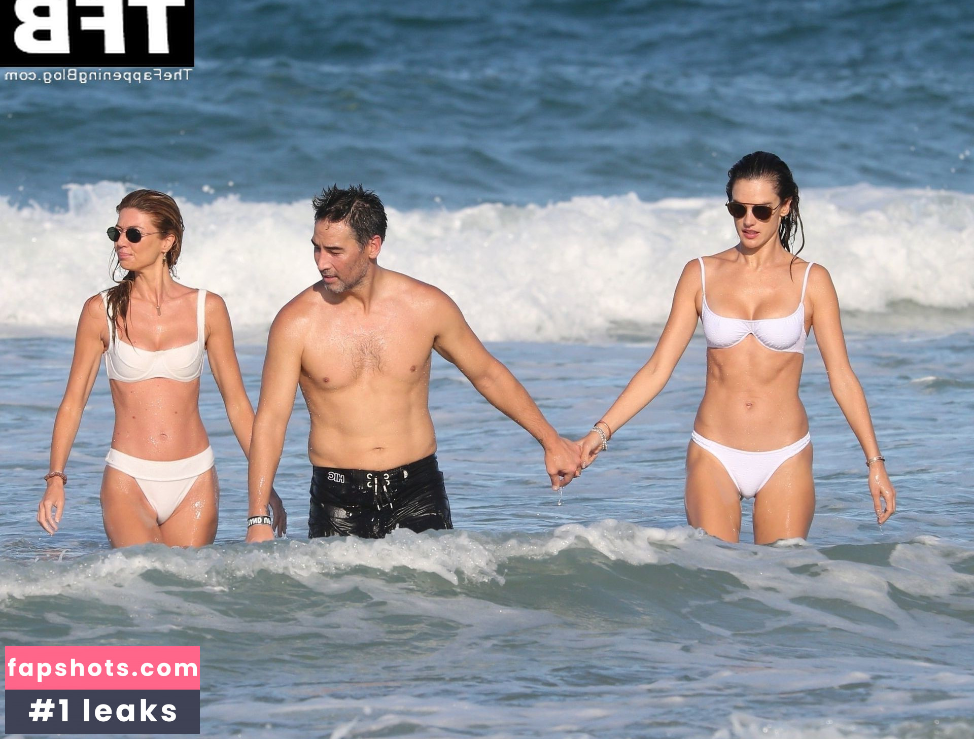 Alessandra Ambrosio gallery photo #2334