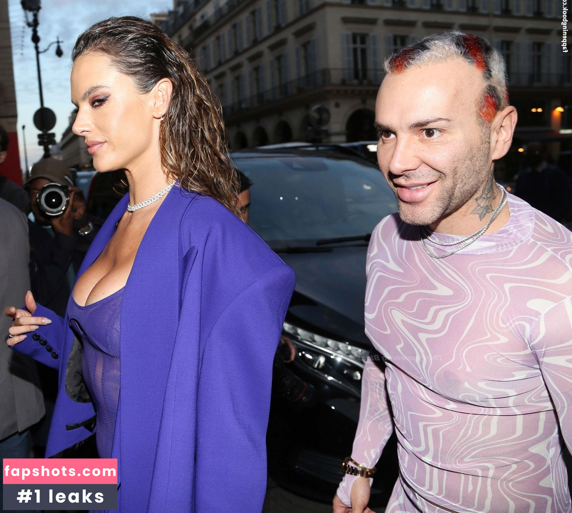 Alessandra Ambrosio gallery photo #2431