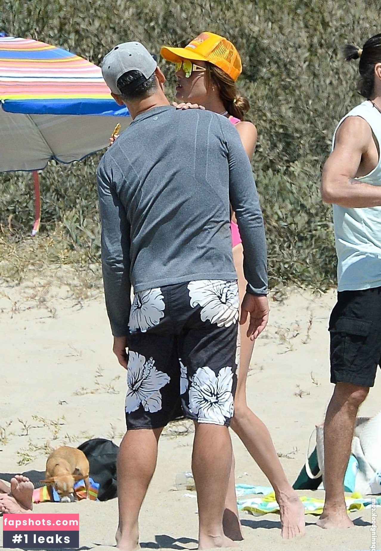 Alessandra Ambrosio gallery photo #2644