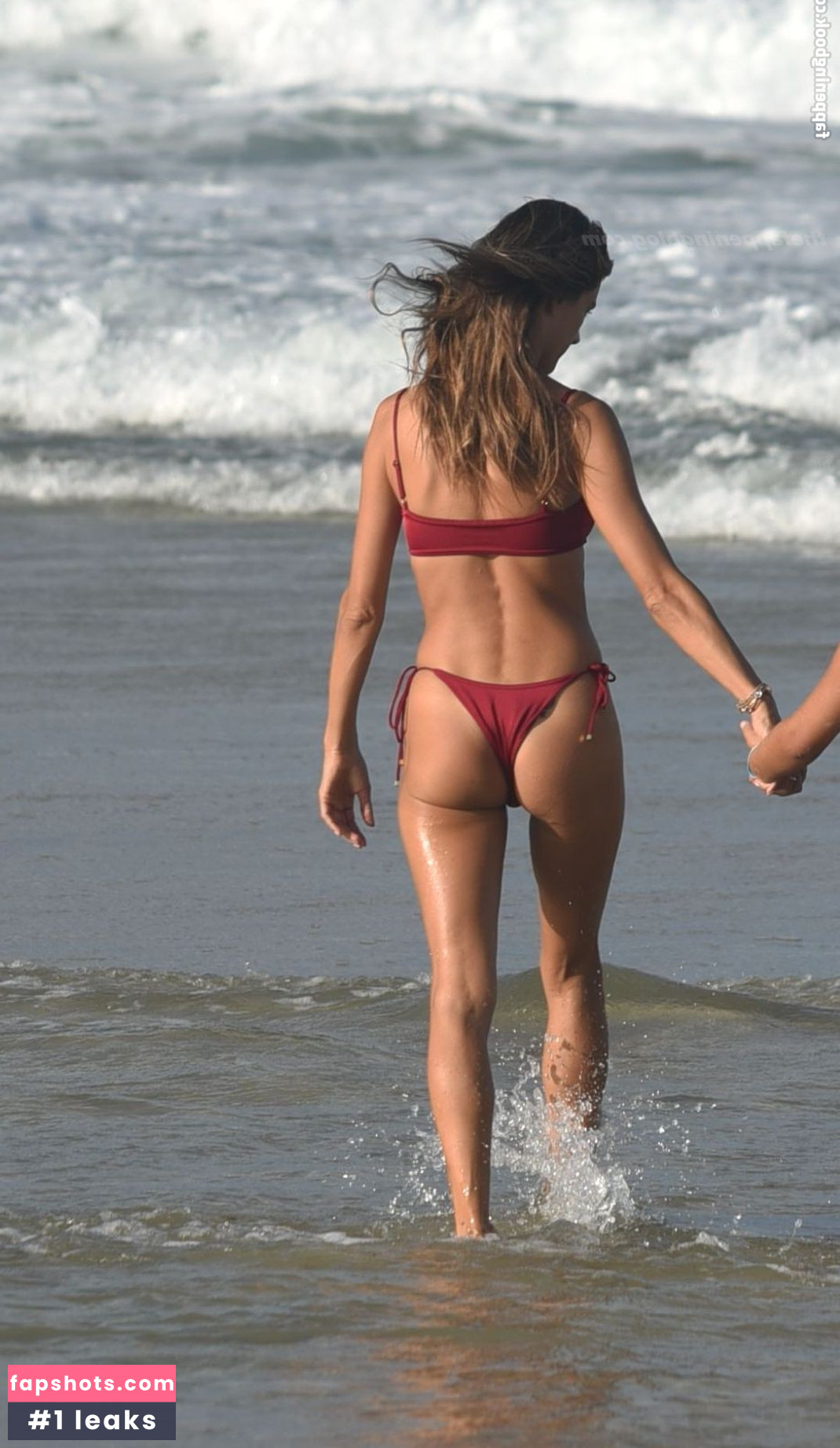 Alessandra Ambrosio gallery photo #3041