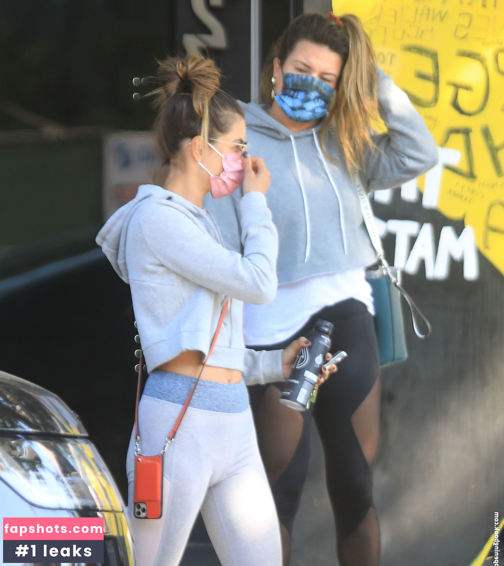 Alessandra Ambrosio gallery photo #3217