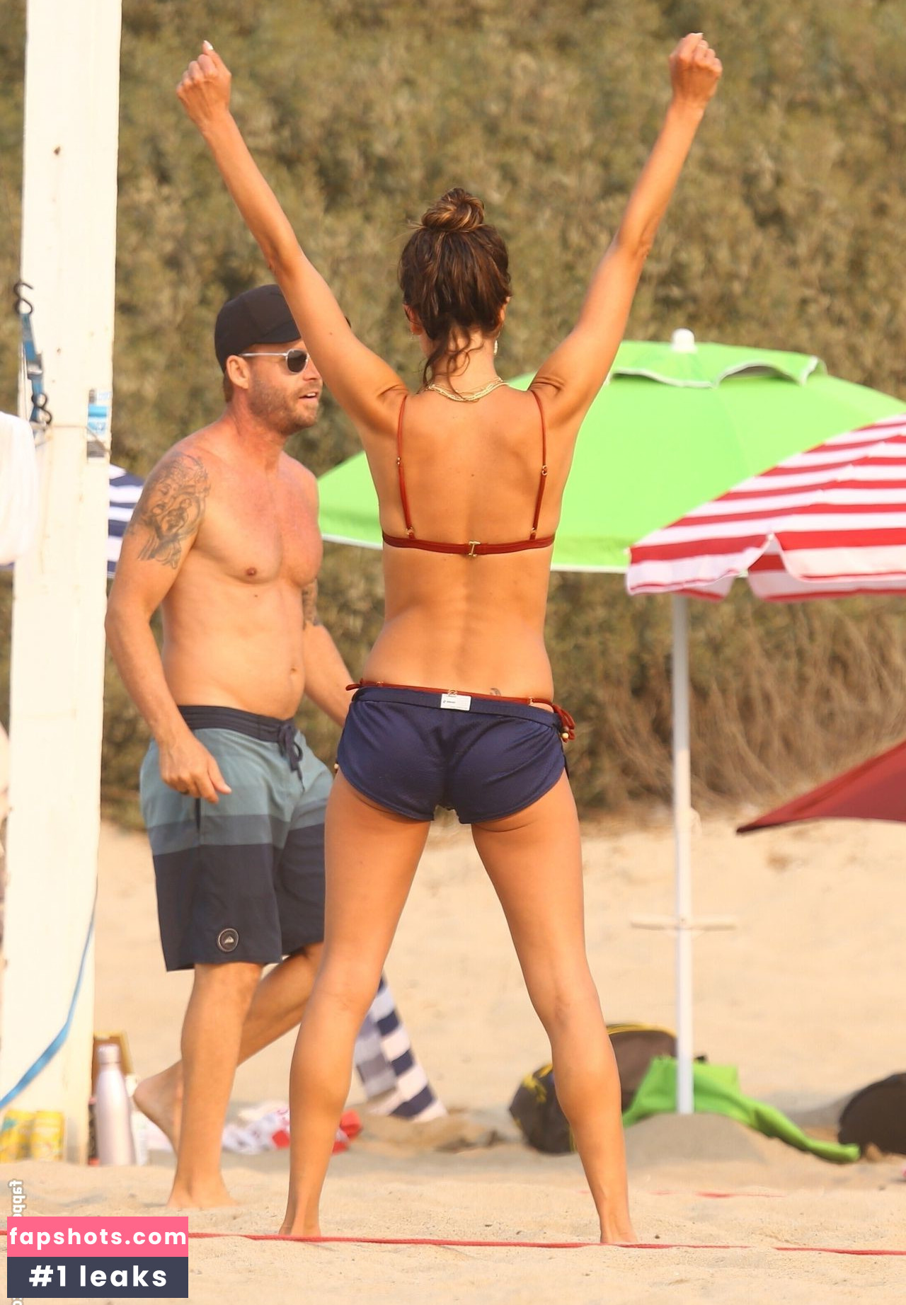 Alessandra Ambrosio gallery photo #3388