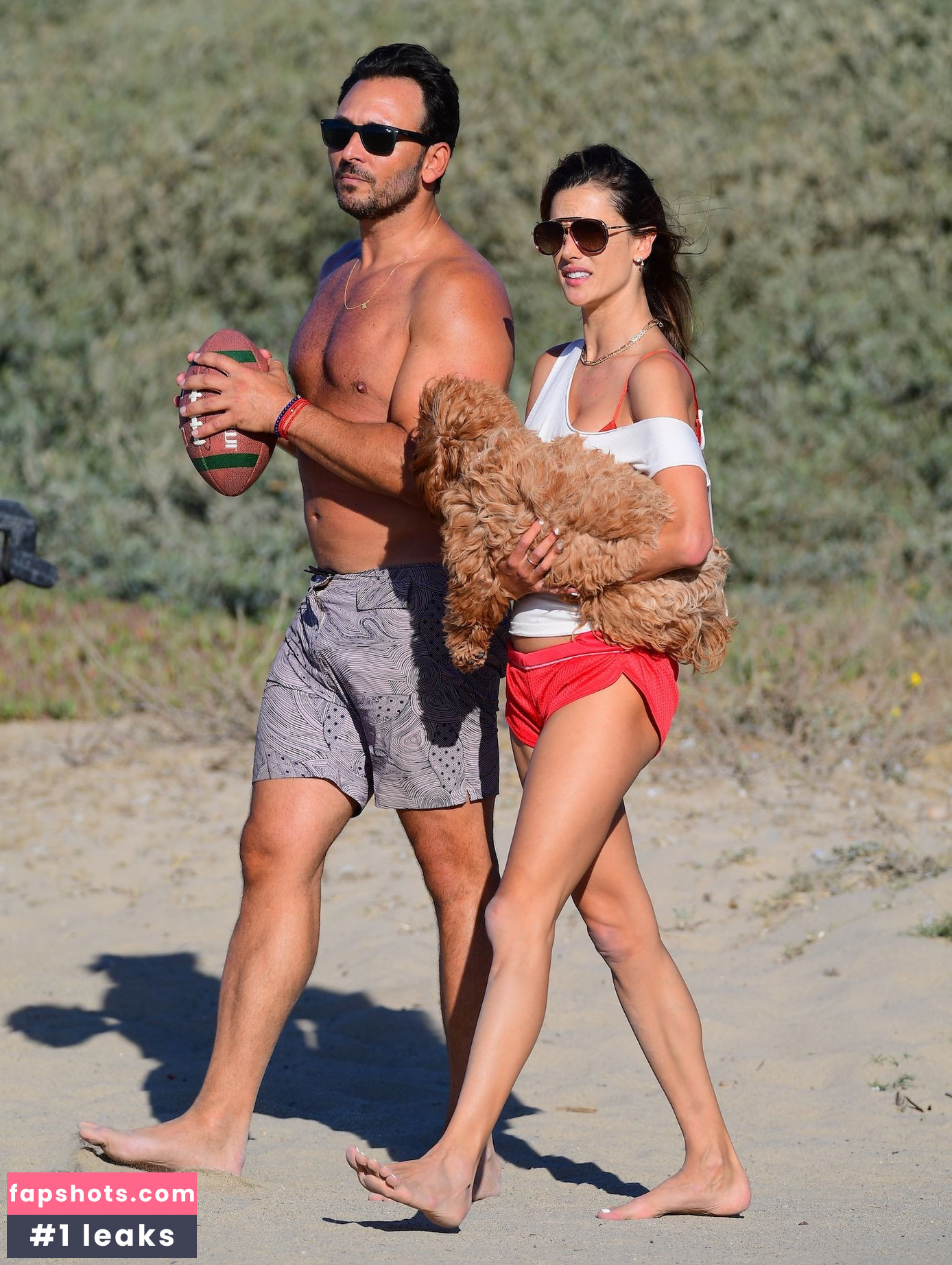 Alessandra Ambrosio gallery photo #3526