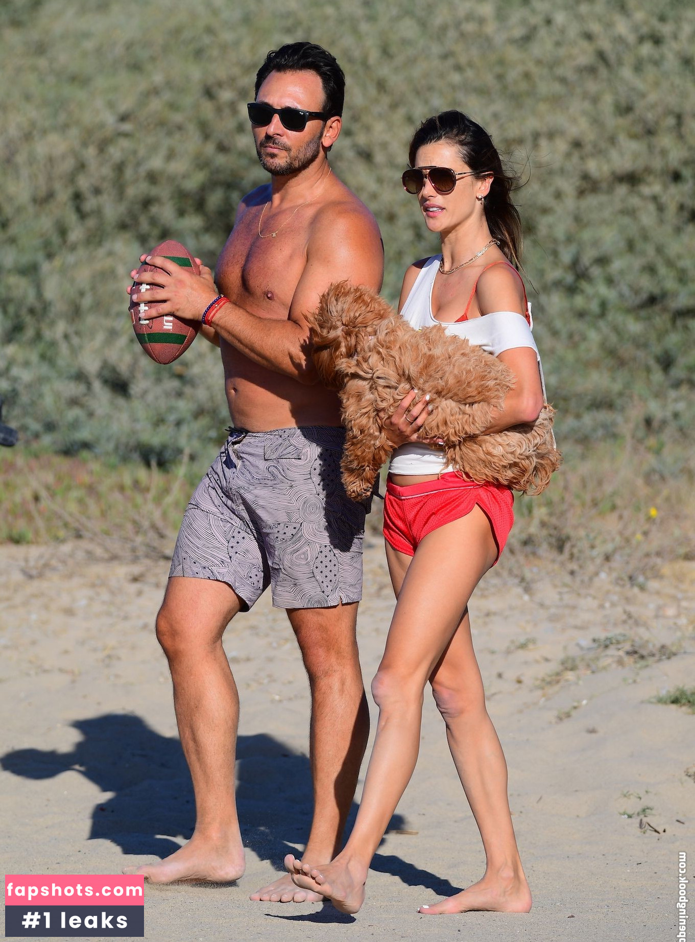 Alessandra Ambrosio gallery photo #3527