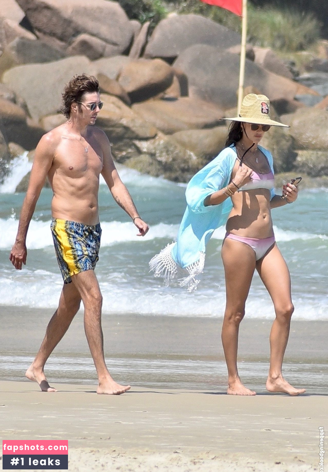 Alessandra Ambrosio gallery photo #4190