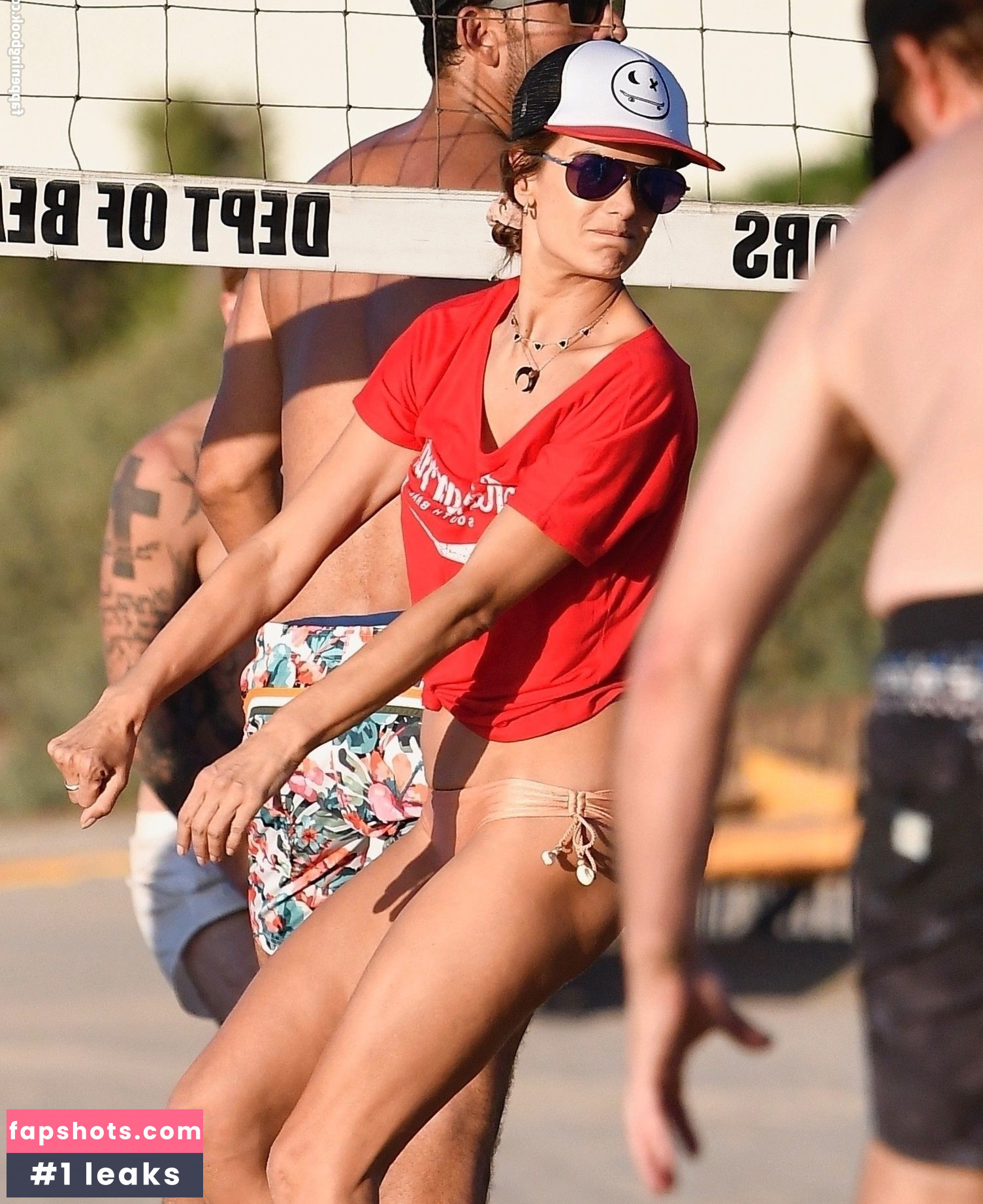 Alessandra Ambrosio gallery photo #4279