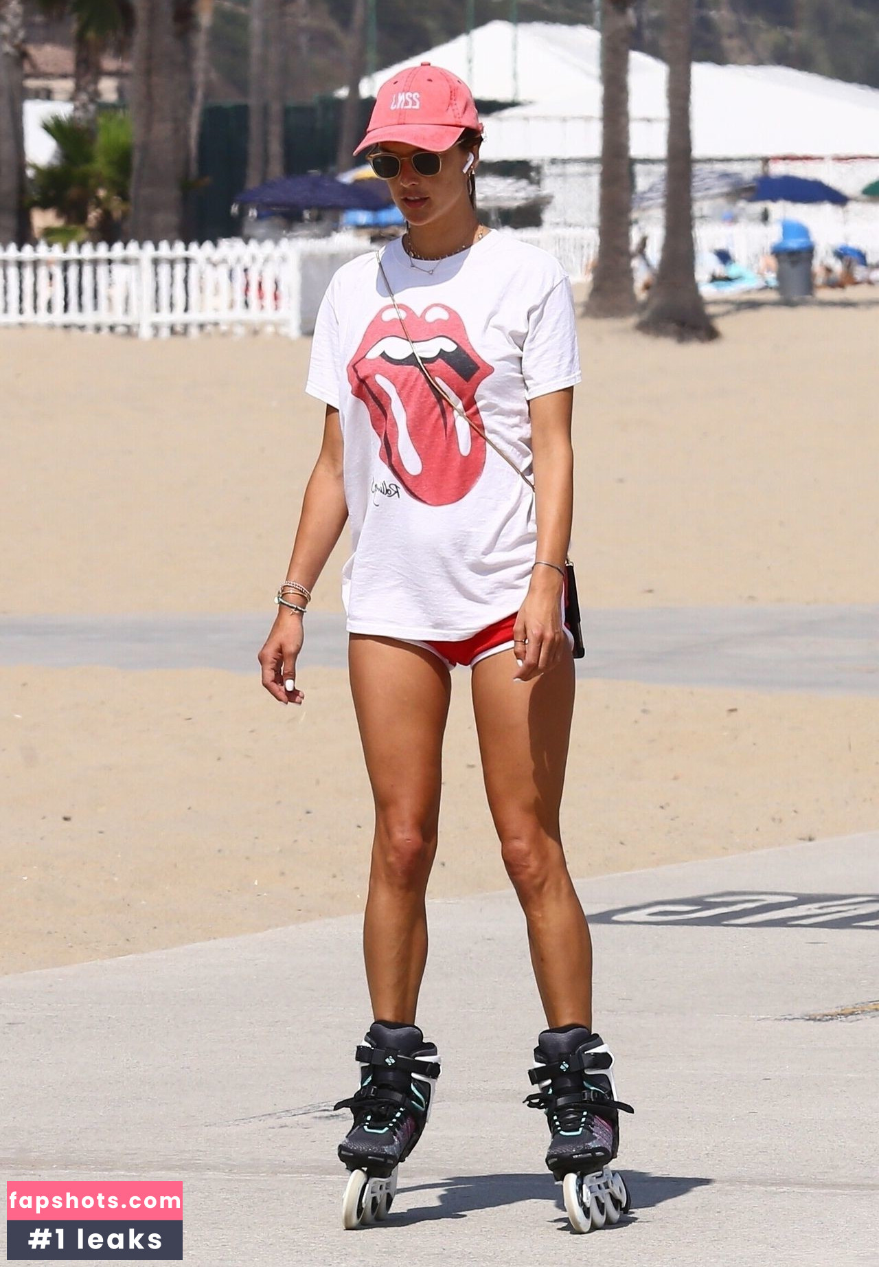 Alessandra Ambrosio gallery photo #4402