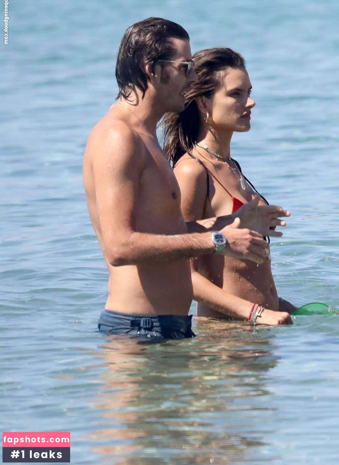 Alessandra Ambrosio gallery photo #4465