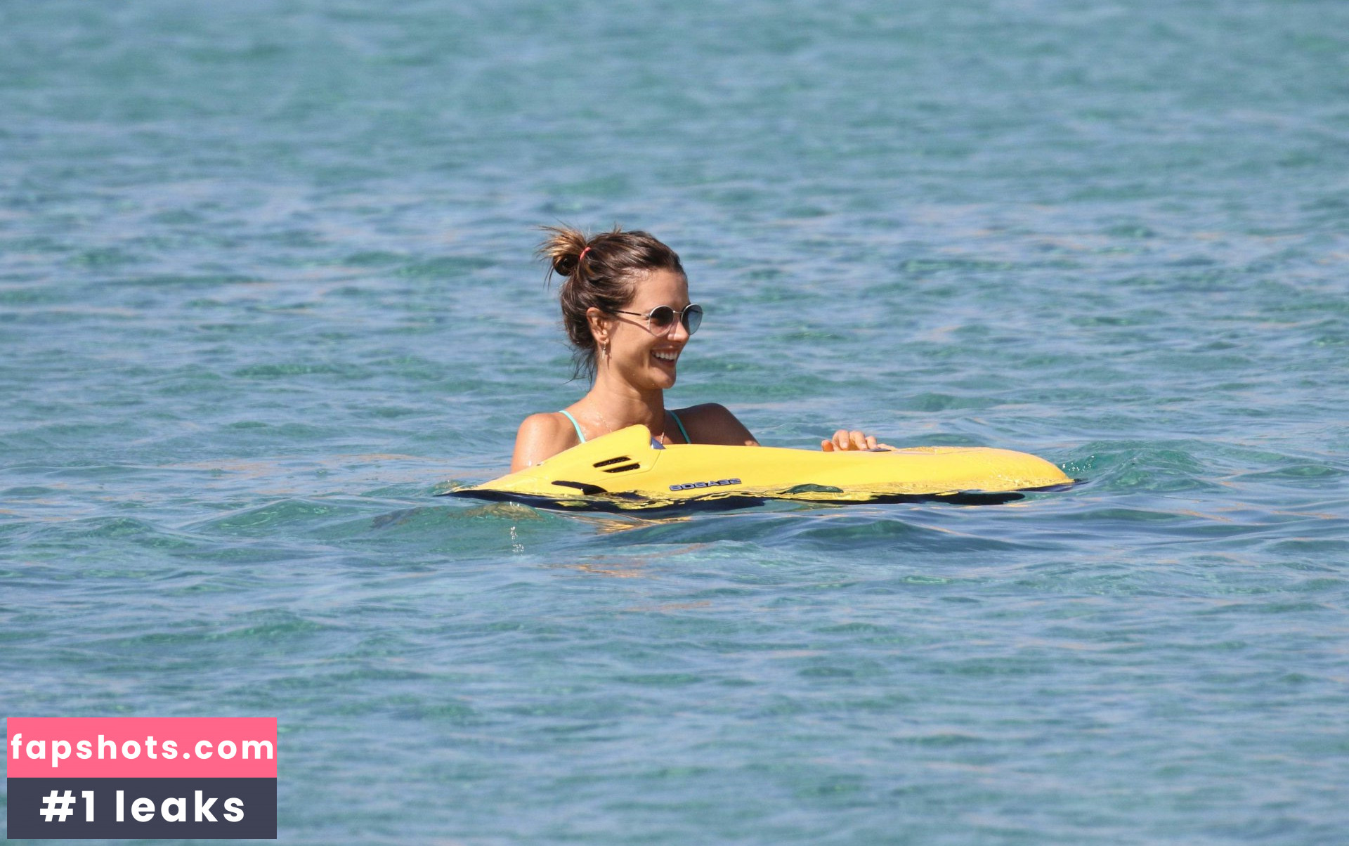 Alessandra Ambrosio Nude Leaks OnlyFans Photos #4624 - Fapshots