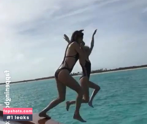 Alessandra Ambrosio Nude Leaks OnlyFans Photos #4683 - Fapshots