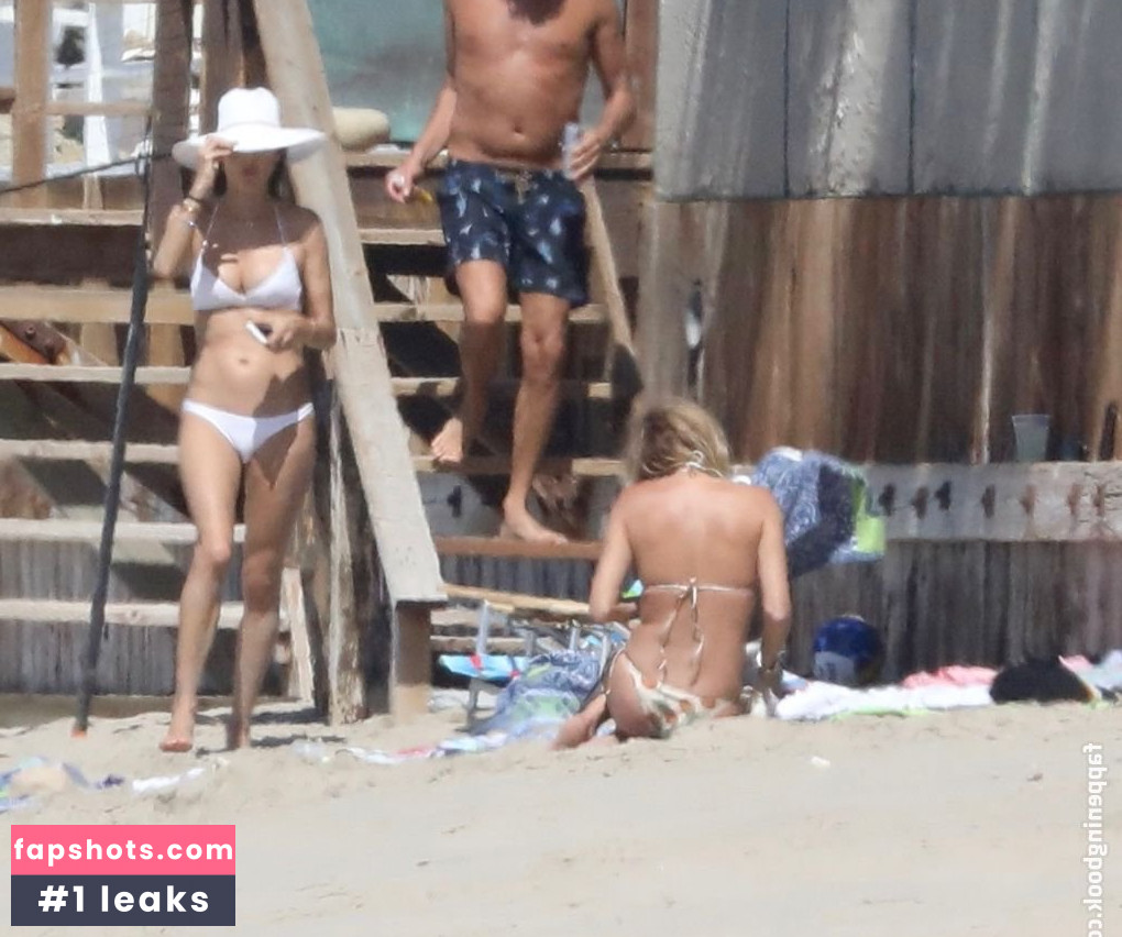 Alessandra Ambrosio Nude Leaks OnlyFans Photos #4714 - Fapshots