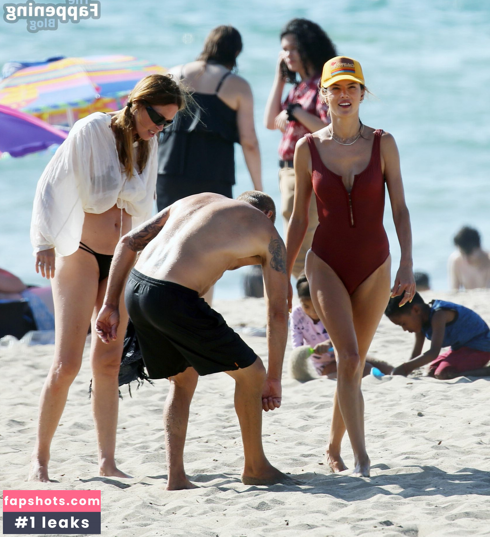 Alessandra Ambrosio gallery photo #491