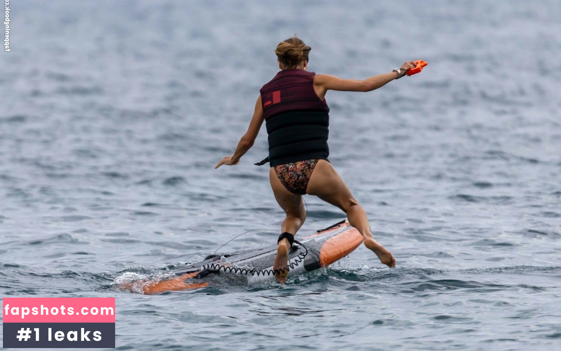 Alessandra Ambrosio gallery photo #972