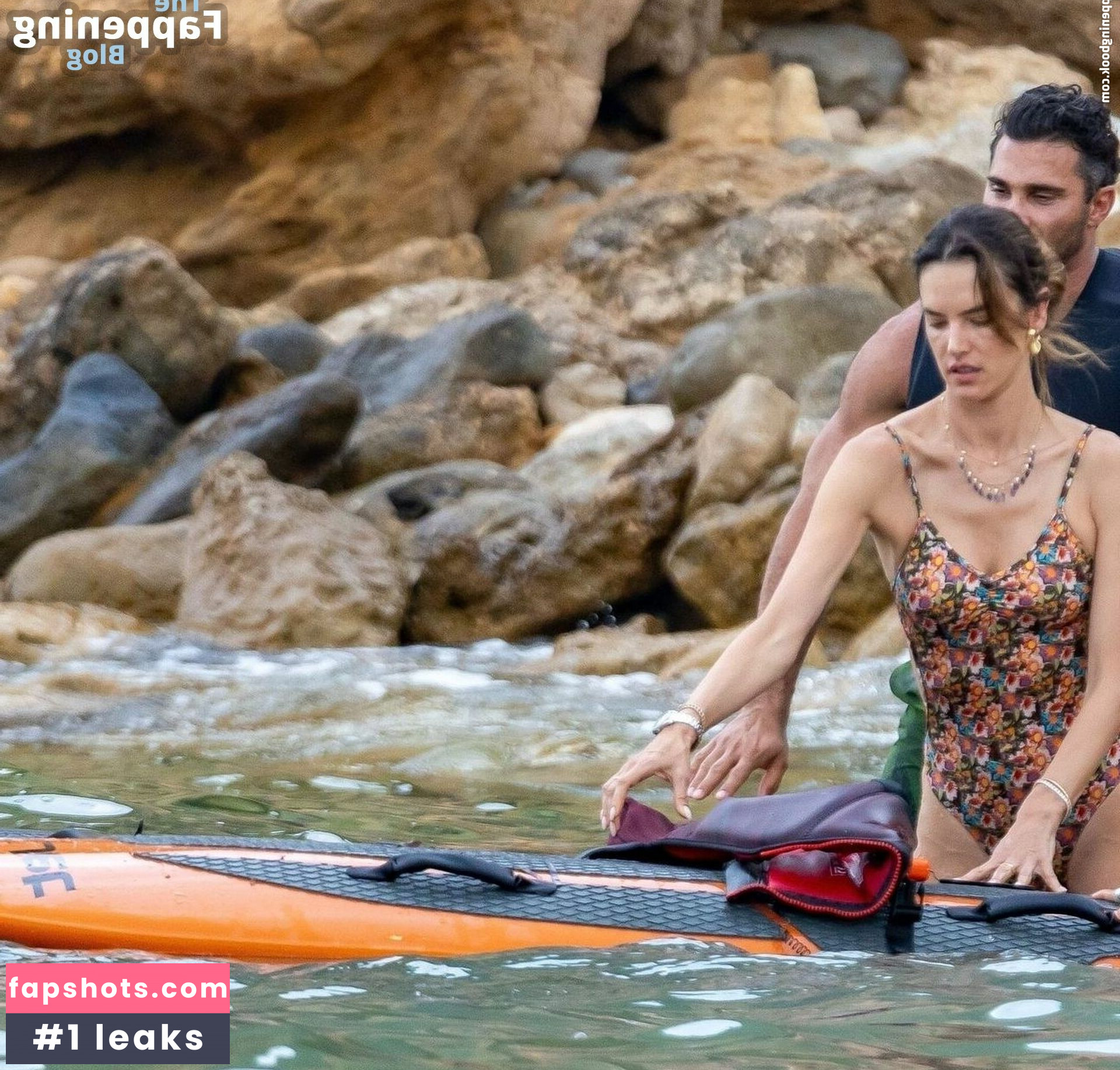 Alessandra Ambrosio gallery photo #991