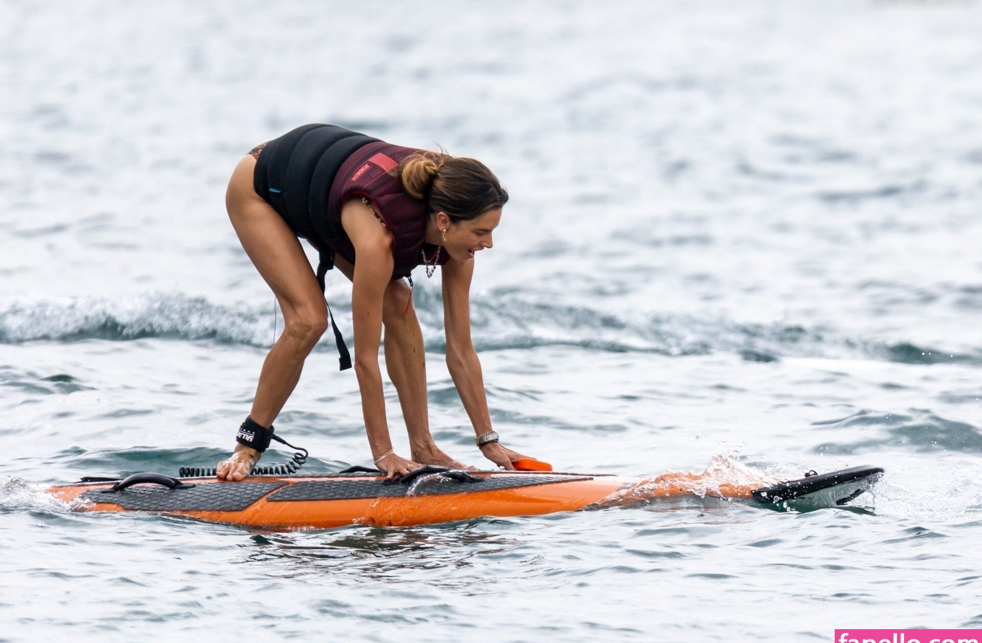 alessandra-ambrosio gallery photo #1078