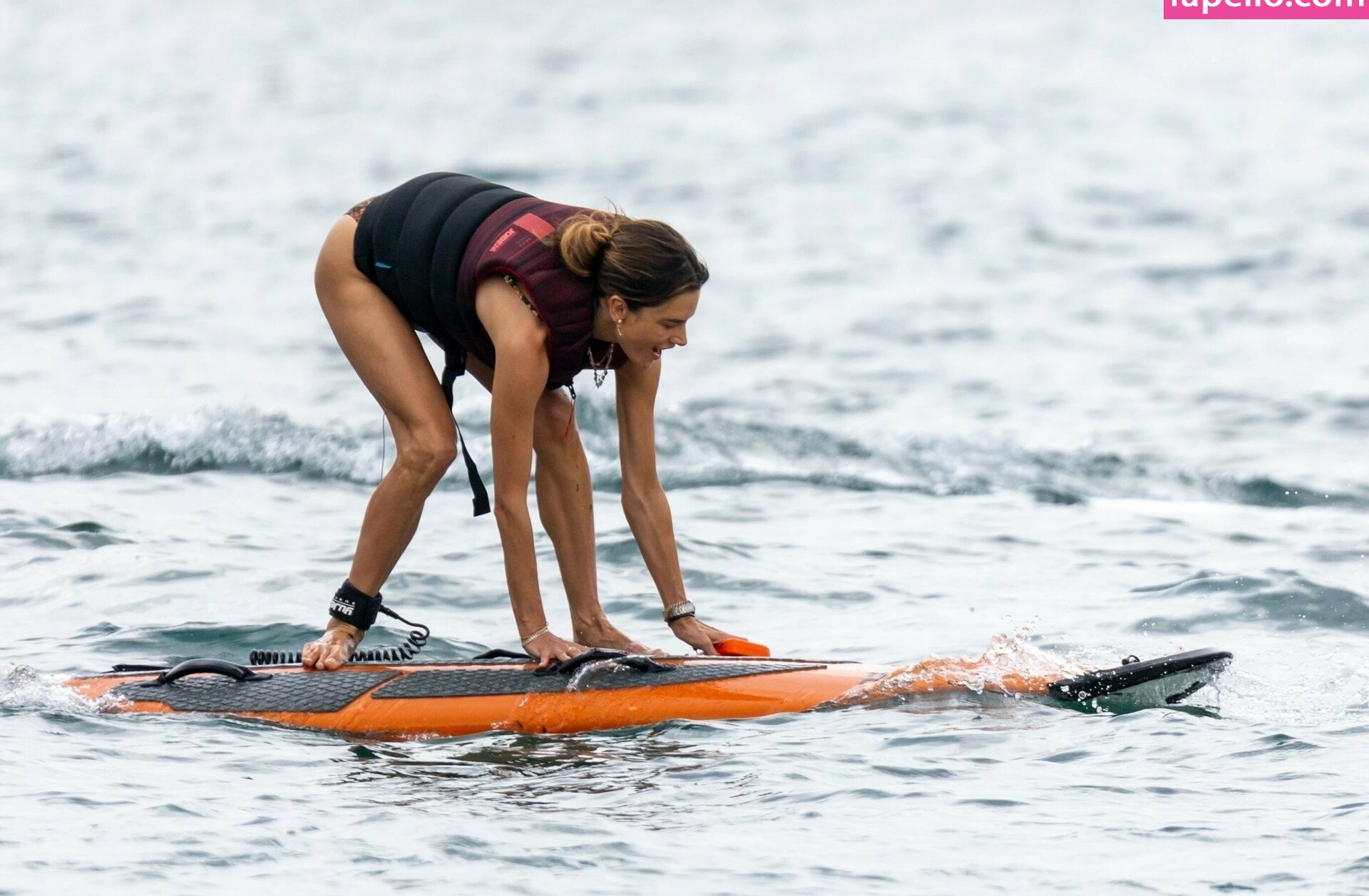 alessandra-ambrosio gallery photo #1732