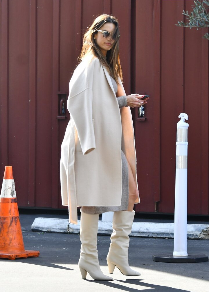 alessandra-ambrosio gallery photo #1928