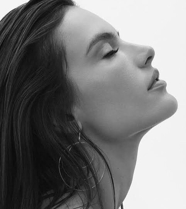 alessandra-ambrosio gallery photo #2112