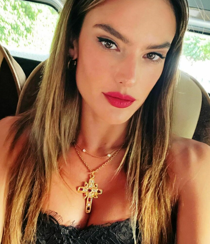 alessandra-ambrosio gallery photo #2113