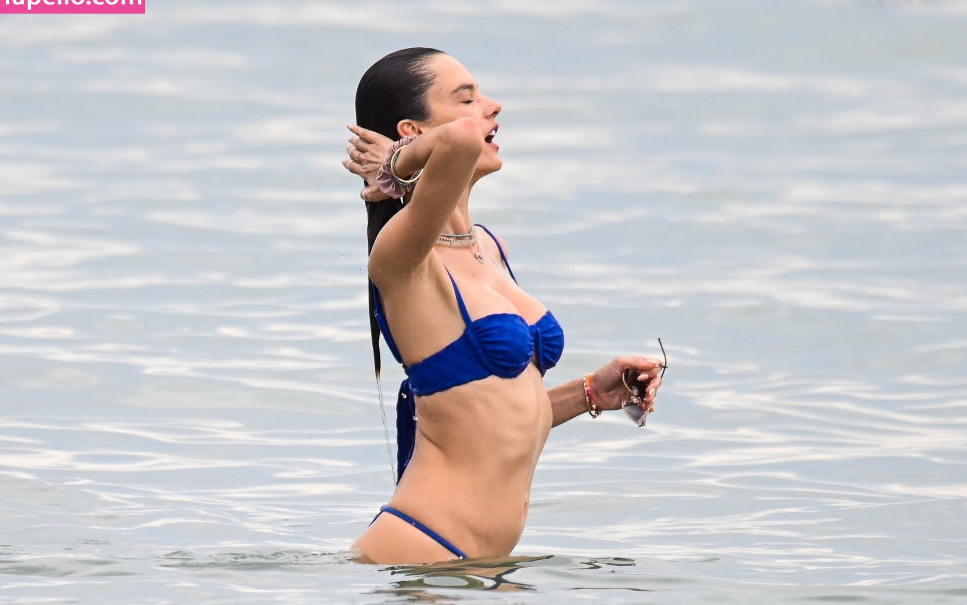 alessandra-ambrosio gallery photo #708