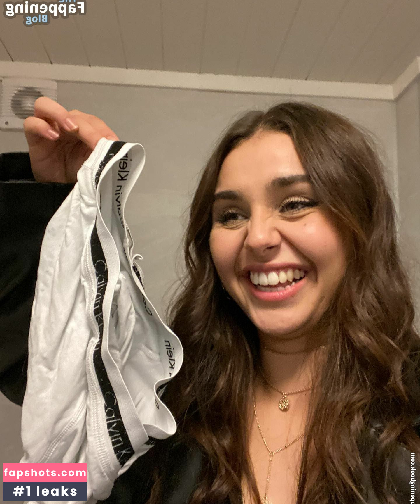 Alessandra Mele Filtración Desnuda OnlyFans Foto #25 - Fapshots