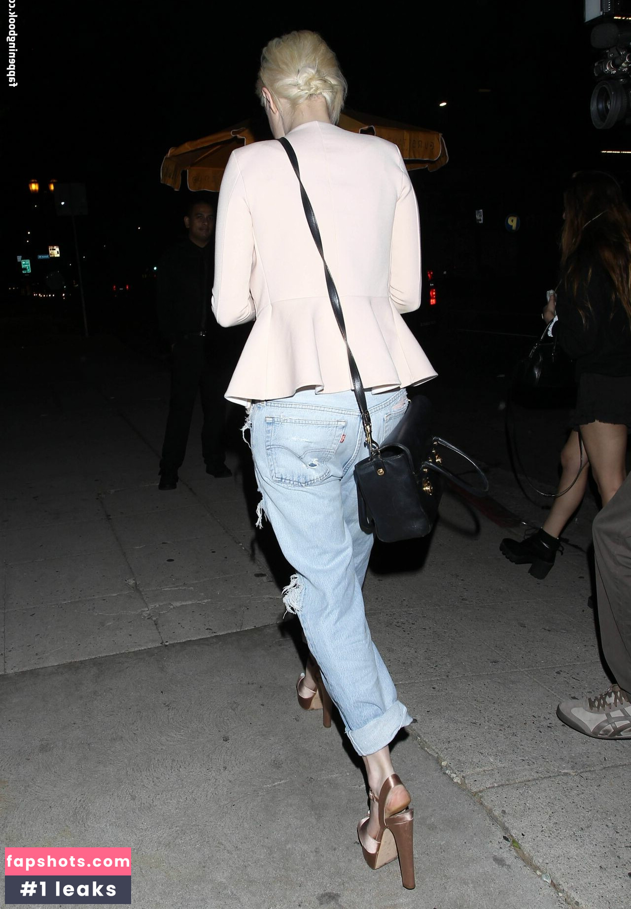 Alessandra Torresani gallery photo #88