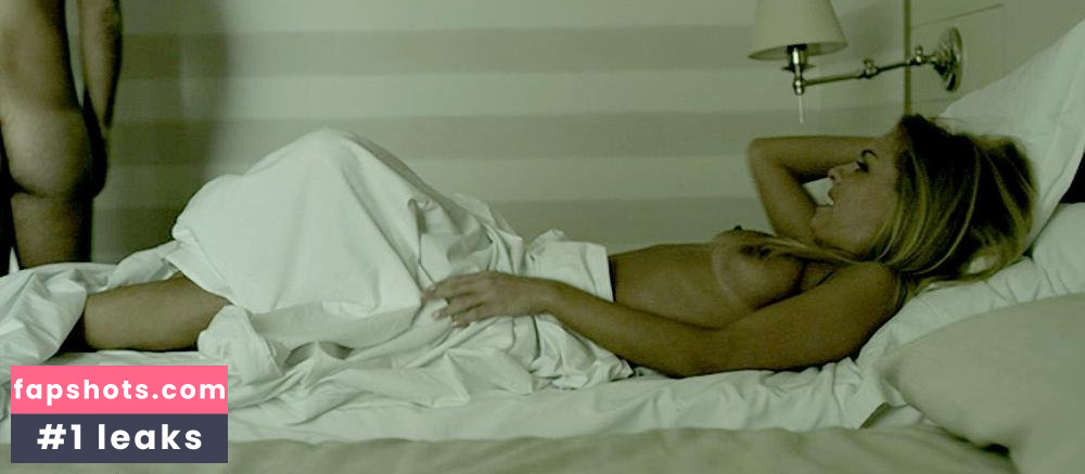 Alessandra Traversari gallery photo #2