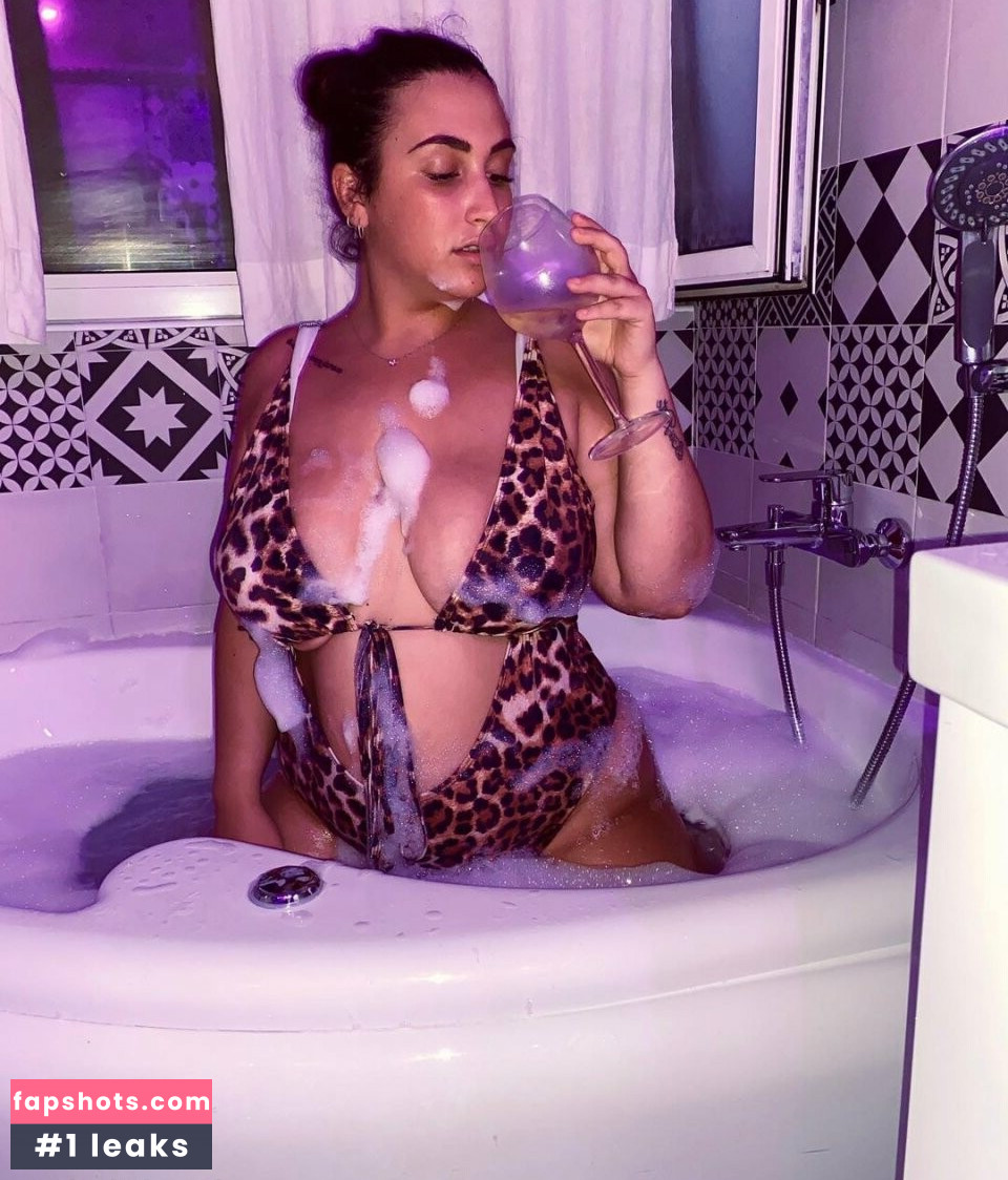 Alessia Barbarossa gallery photo #8