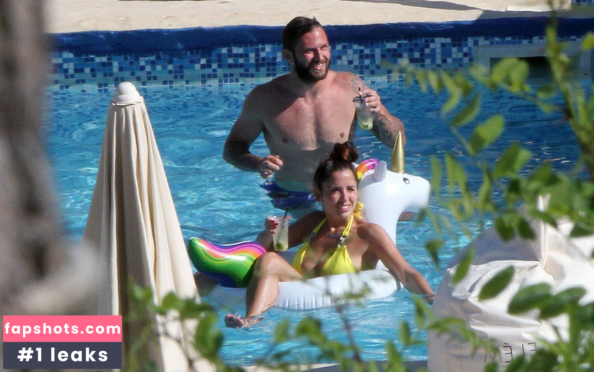 Alessia Macari gallery photo #17