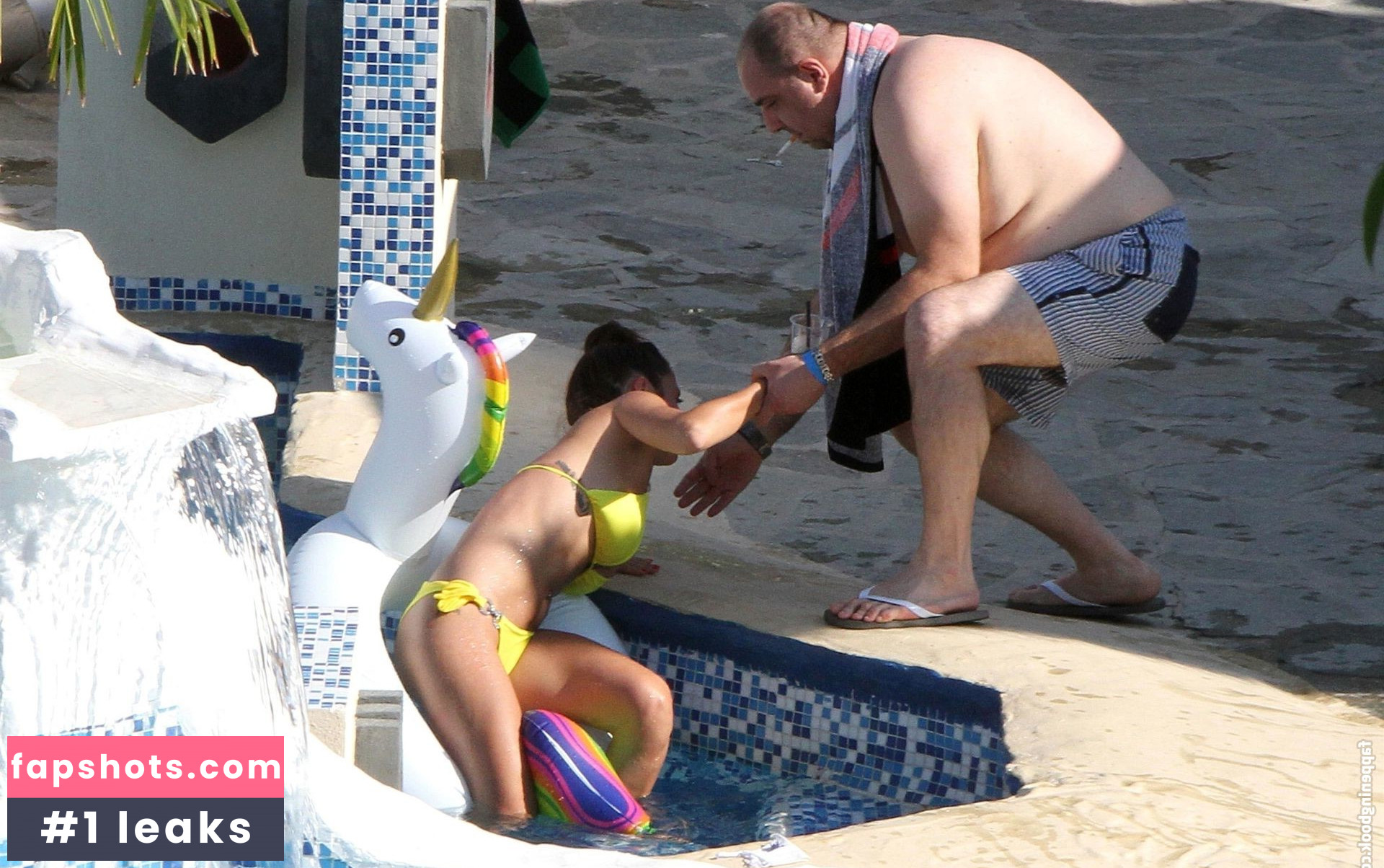 Alessia Macari gallery photo #23