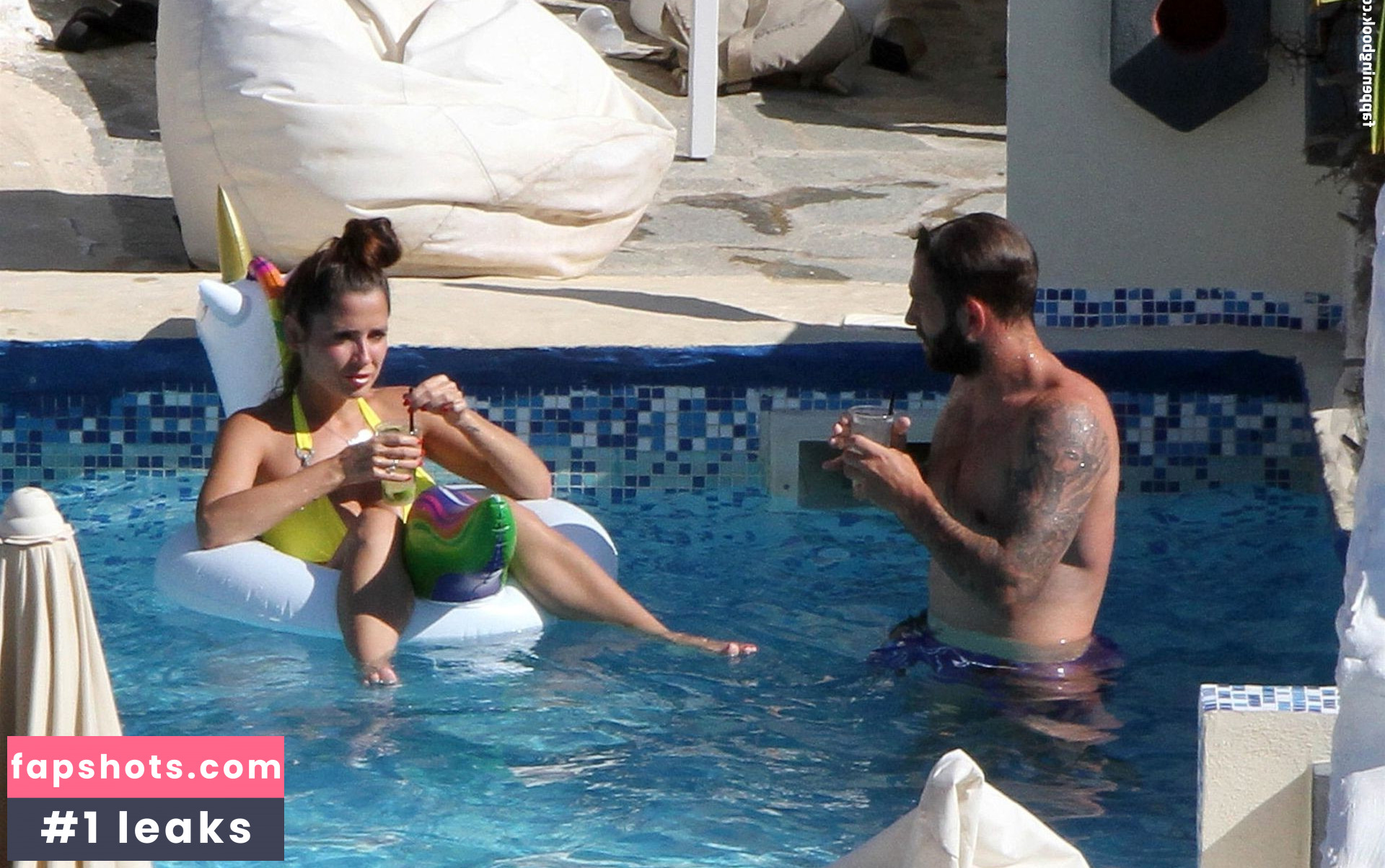 Alessia Macari gallery photo #26