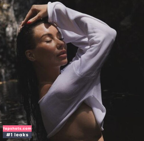 Alesya Vidnova Pena gallery photo #34