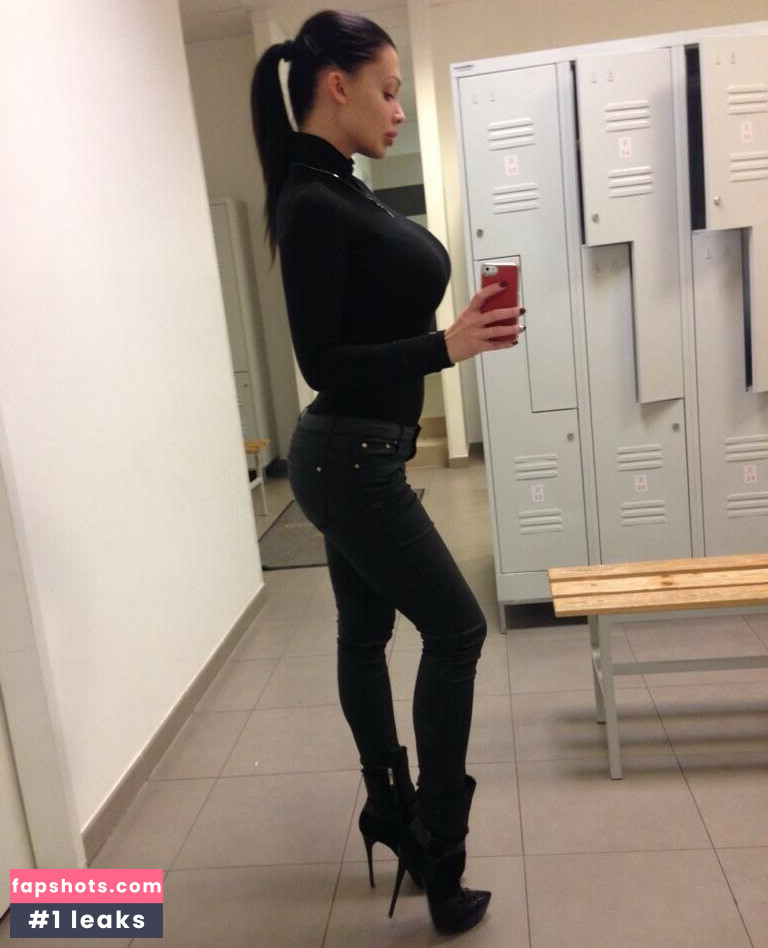 Aletta Ocean gallery photo #401