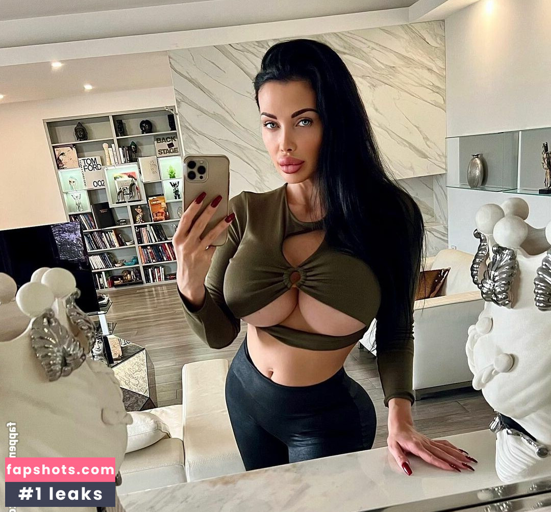 Aletta Ocean gallery photo #527