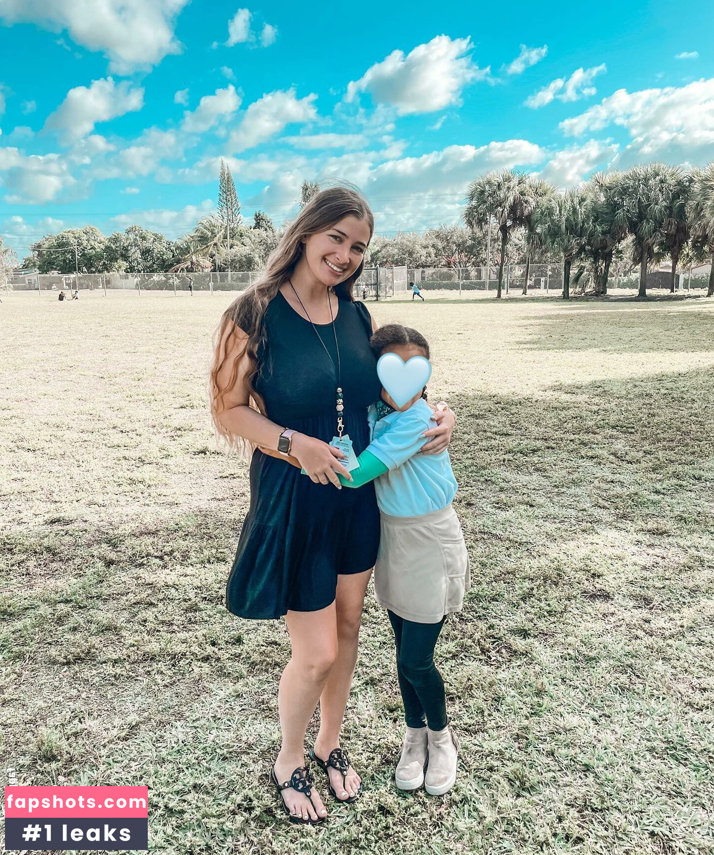 Alex B gallery photo #32