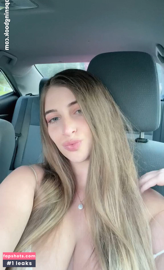 Alex B gallery photo #5