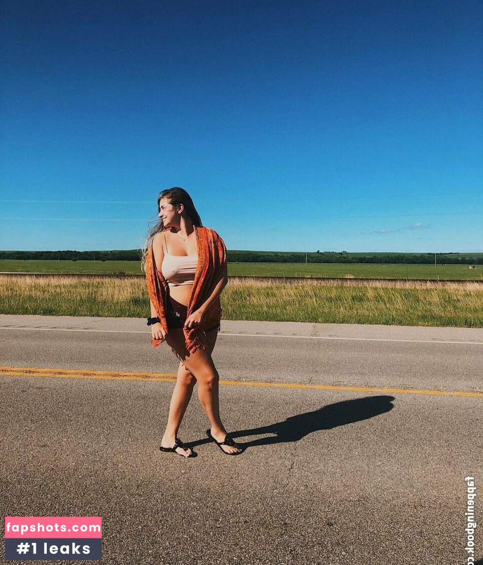 Alex B gallery photo #43