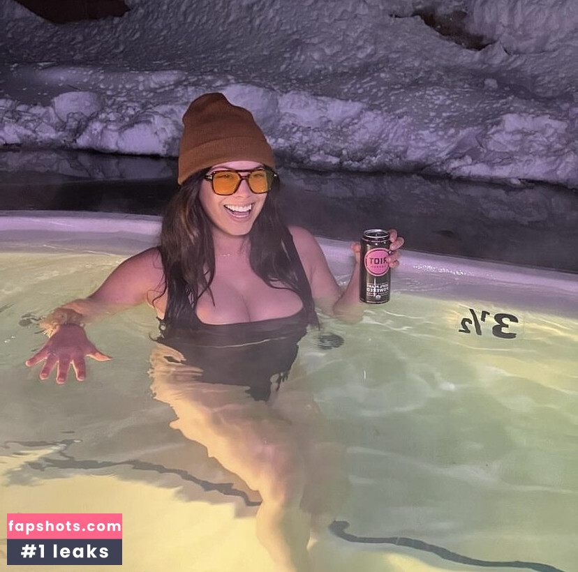 Alex Curry gallery photo #18