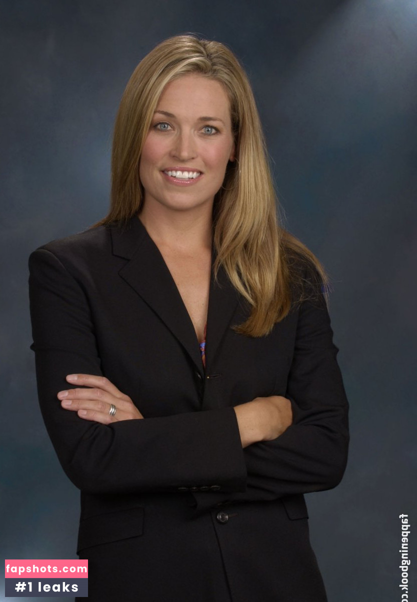 Alex Flanagan gallery photo #4