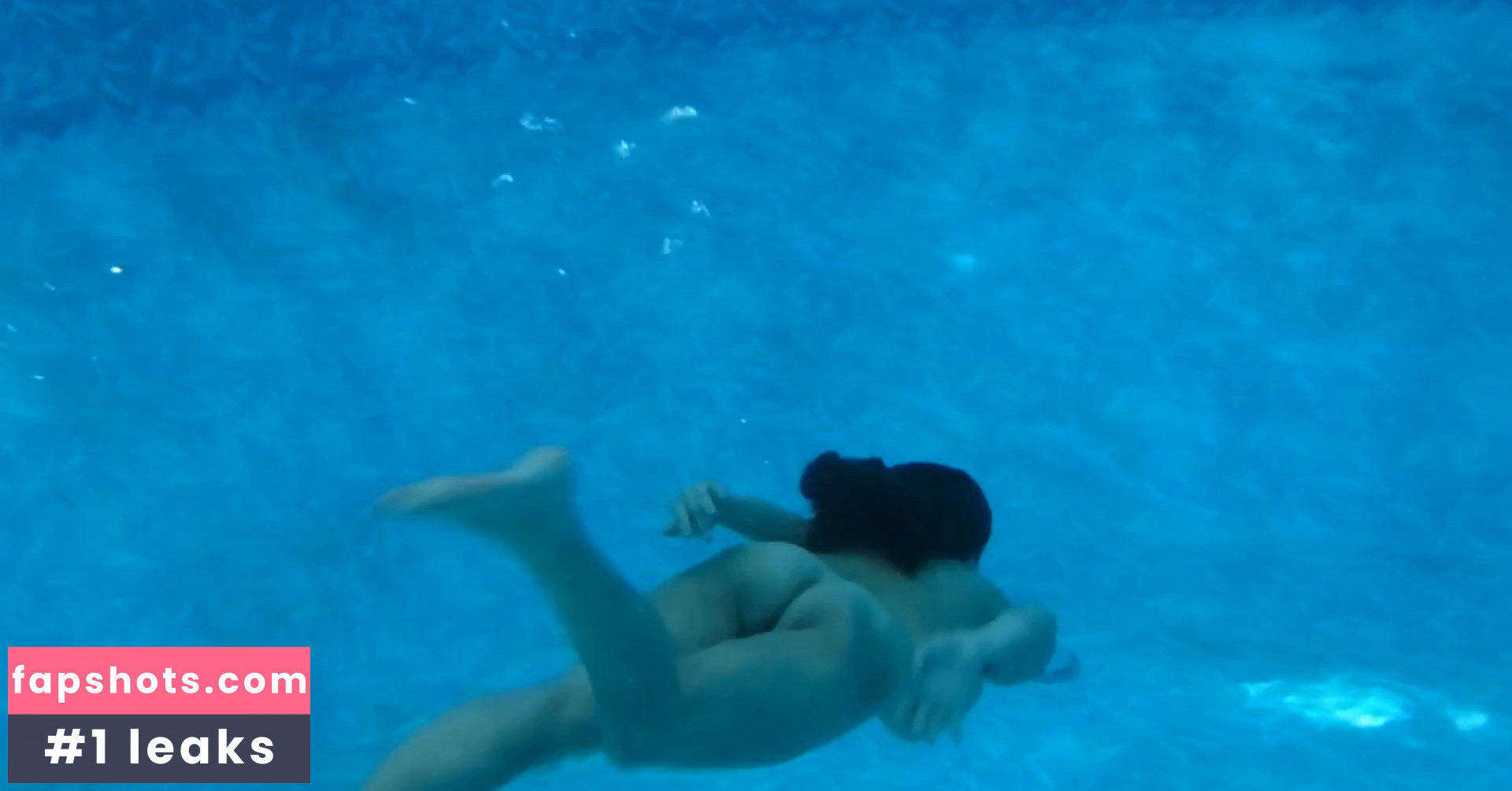 Alex Hanson gallery photo #37