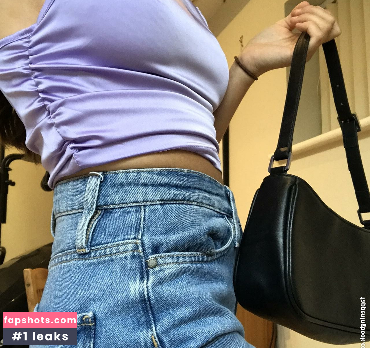 Alex Horne Filtración Desnuda OnlyFans Foto #5 - Fapshots